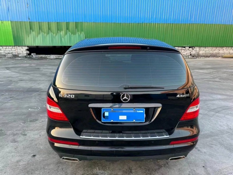 广州15年奔驰R9