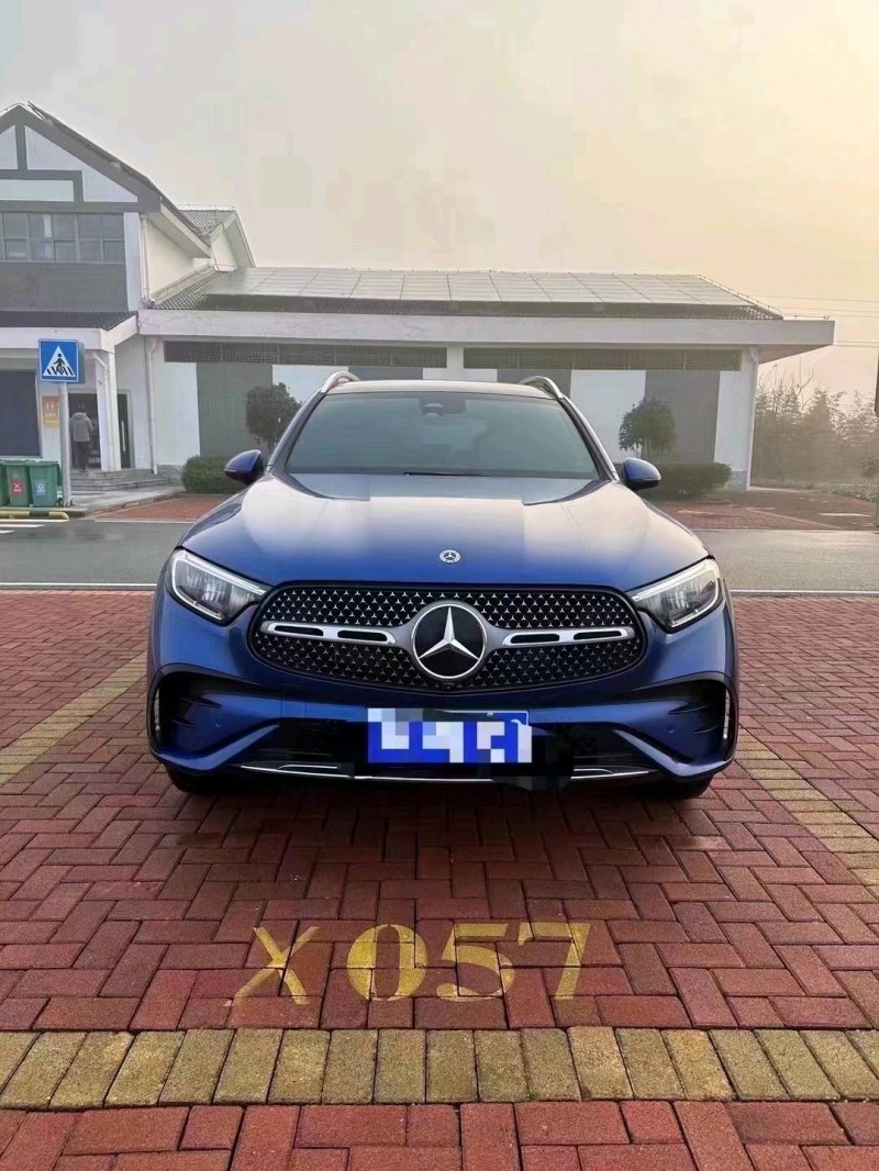 重庆23年奔驰GLC1