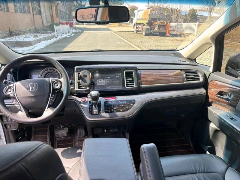 枣庄20年本田艾力绅6