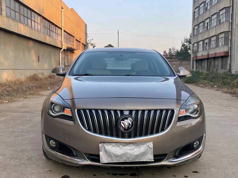 济南15年别克君威1