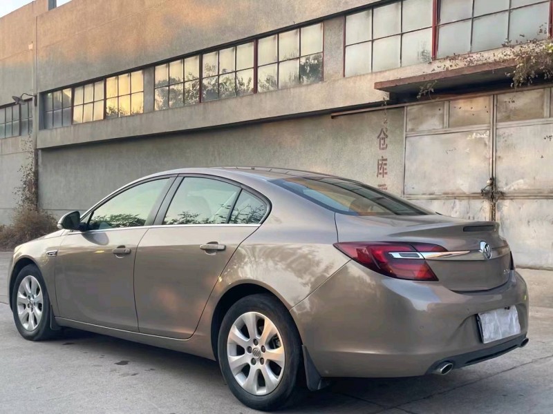 济南15年别克君威3