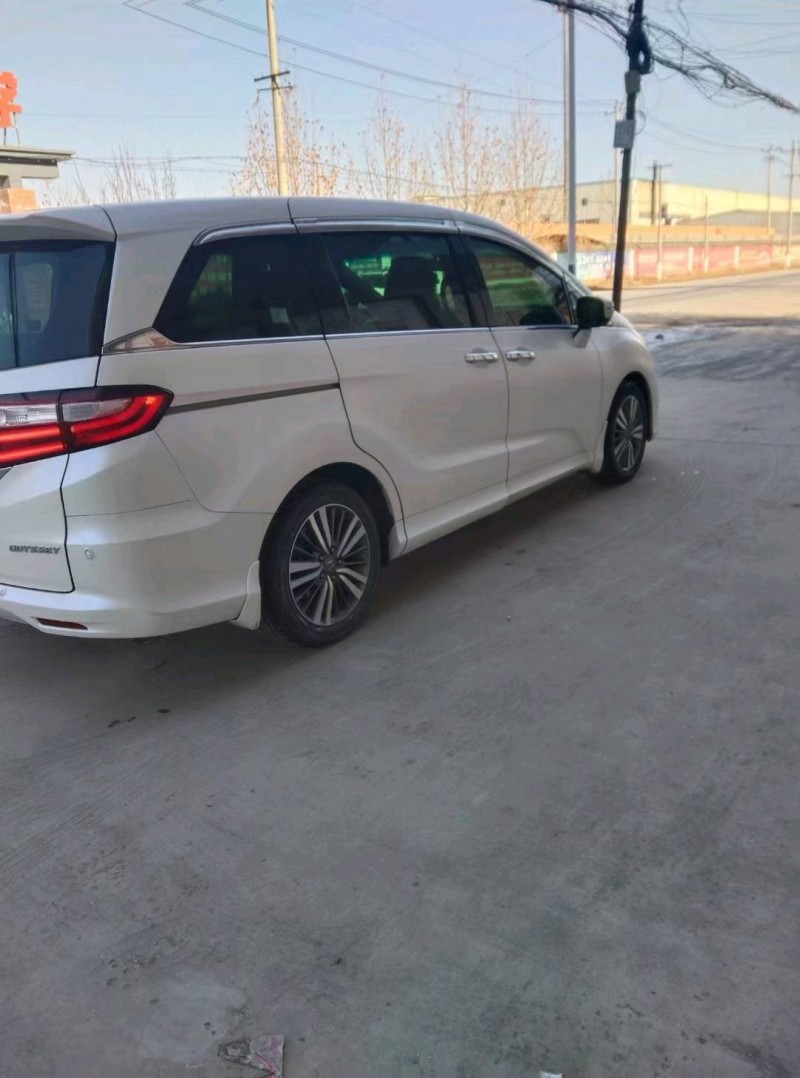 保定19年本田奥德赛8