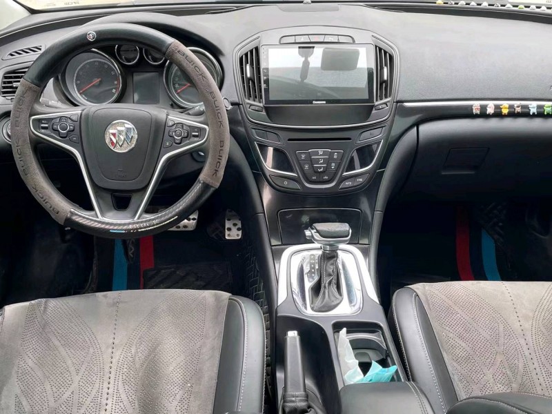 济南16年别克君威6