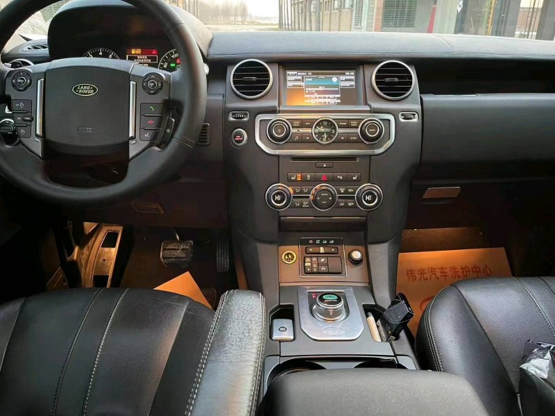 保定14年路虎发现7