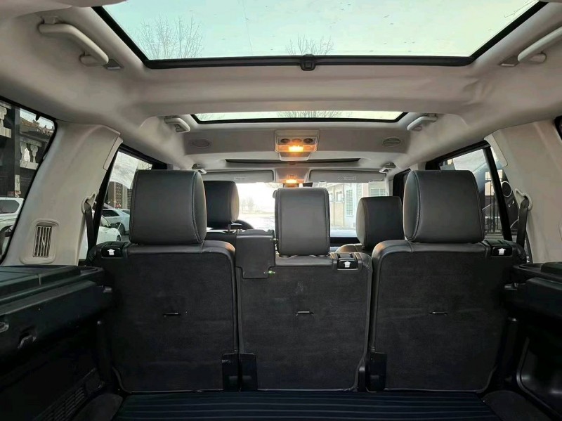 保定14年路虎发现8