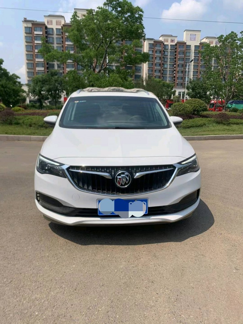 济南22年别克GL61