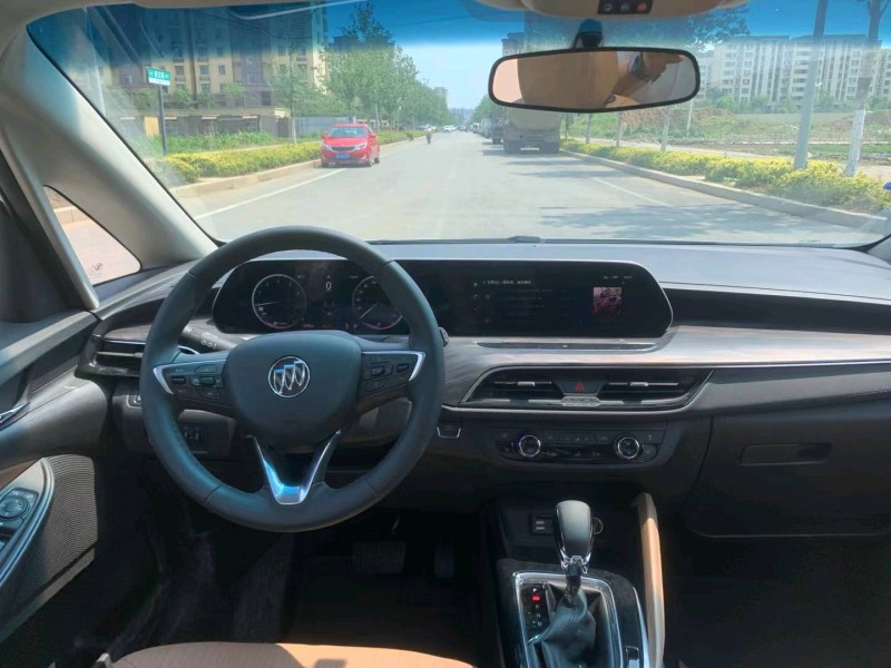 济南22年别克GL65