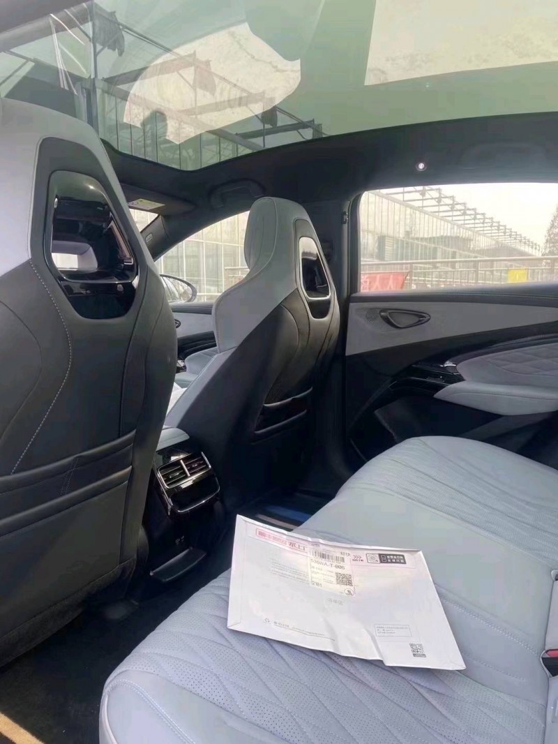 济南24年比亚迪海豹4