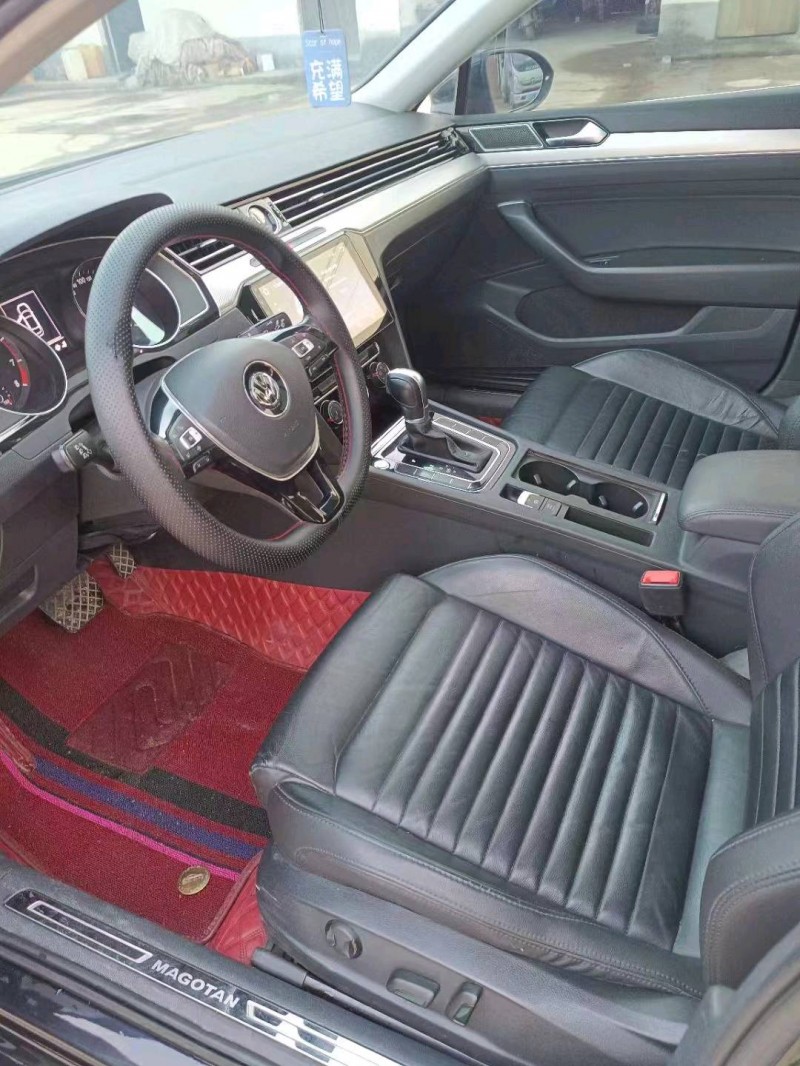 济南19年大众迈腾5