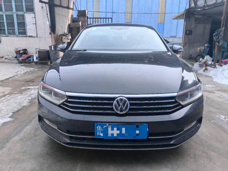 济南19年大众迈腾1