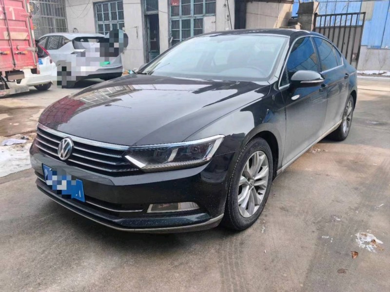 济南19年大众迈腾2