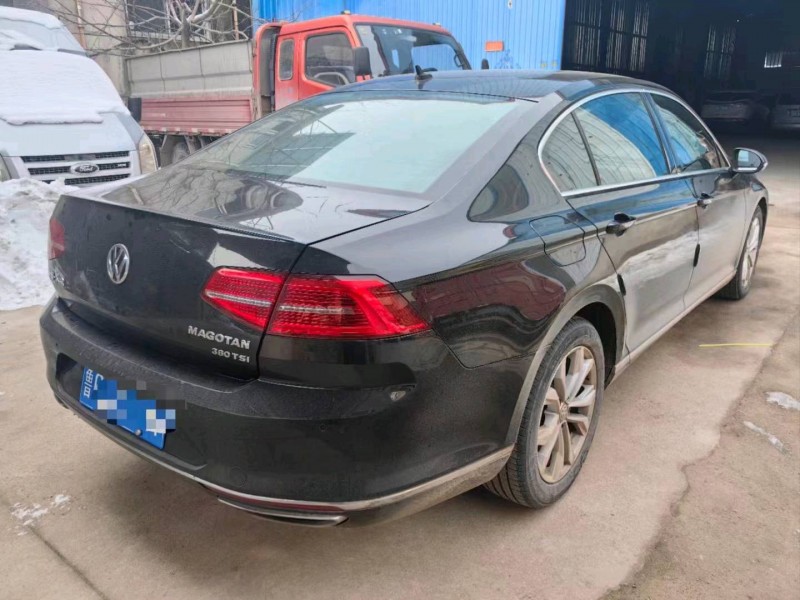 济南19年大众迈腾4