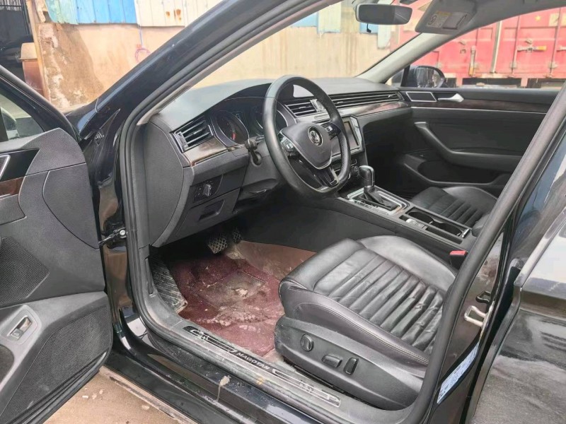 济南19年大众迈腾8