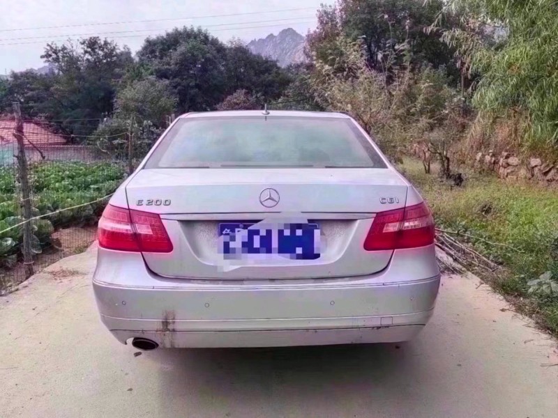 青岛10年奔驰E9