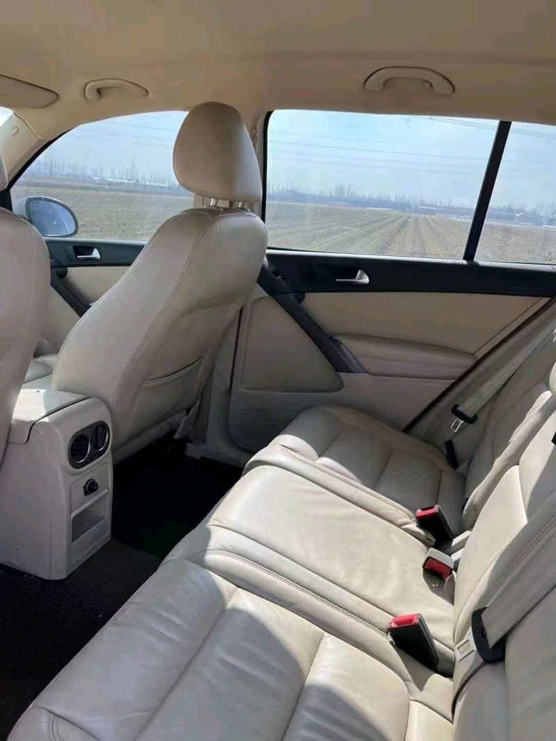 济南11年大众途观8