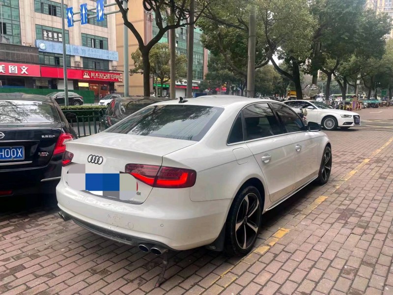 枣庄17年奥迪A4L4