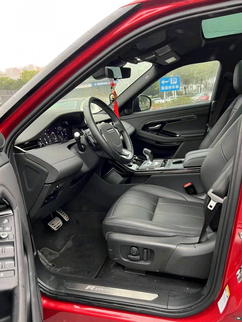 广州21年路虎极光4