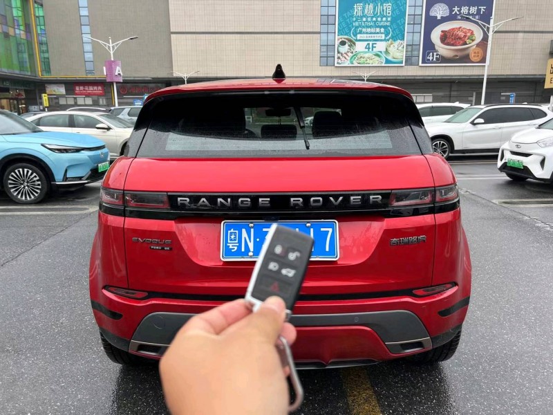 广州21年路虎极光9