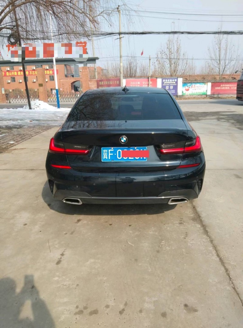保定22年宝马3系9