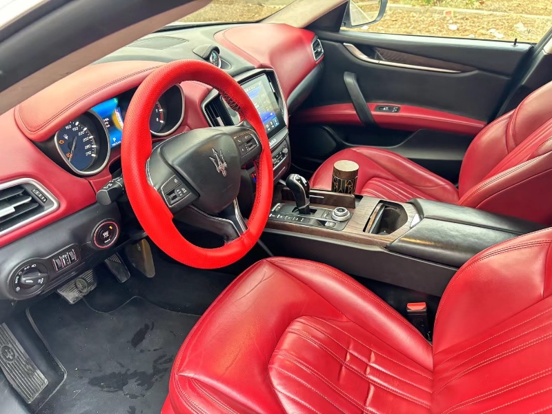 枣庄17年玛莎拉蒂Ghibli7