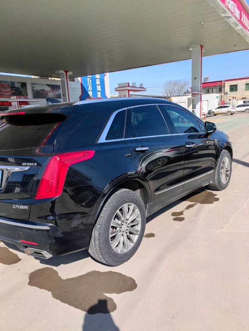 保定16年凯迪拉克XT58