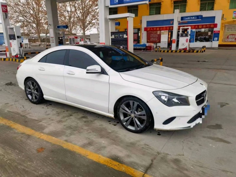 保定17年奔驰CLA3