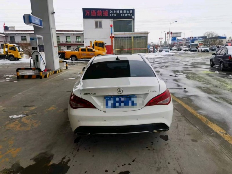 保定17年奔驰CLA8