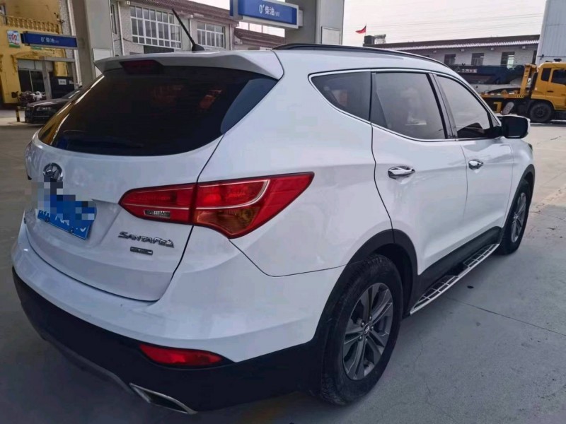 保定13年现代新胜达4