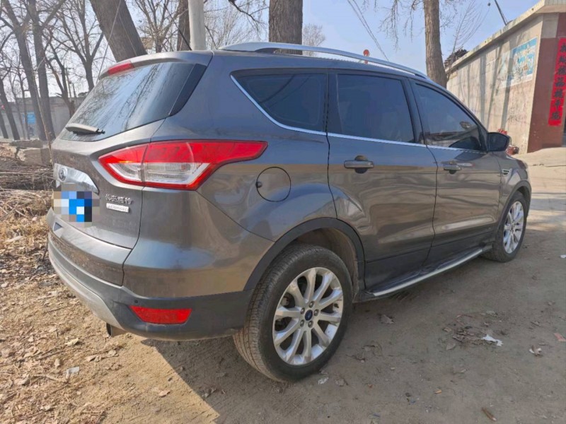 保定13年福特翼虎4