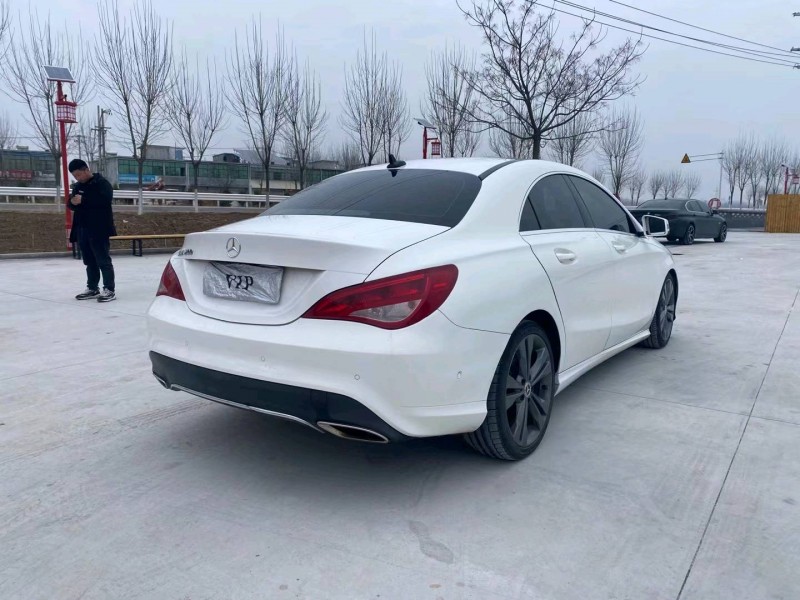 徐州18年奔驰CLA7