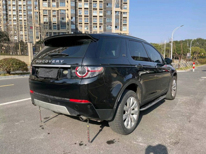 苏州19年路虎发现神行8