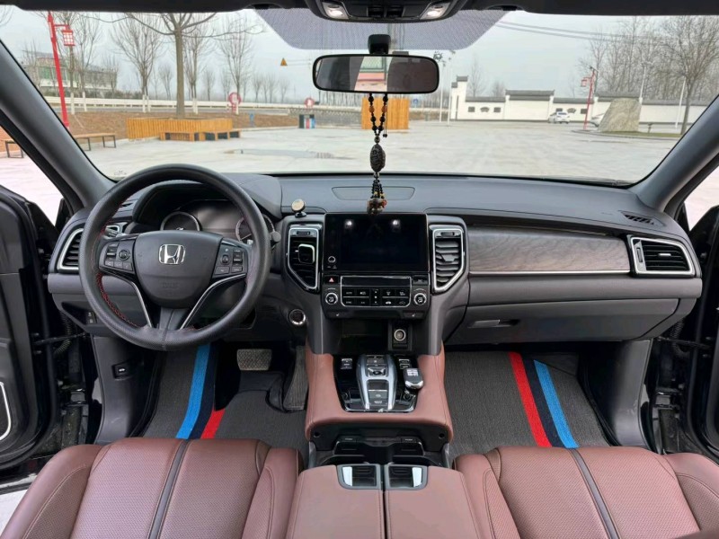 徐州23年本田URV5