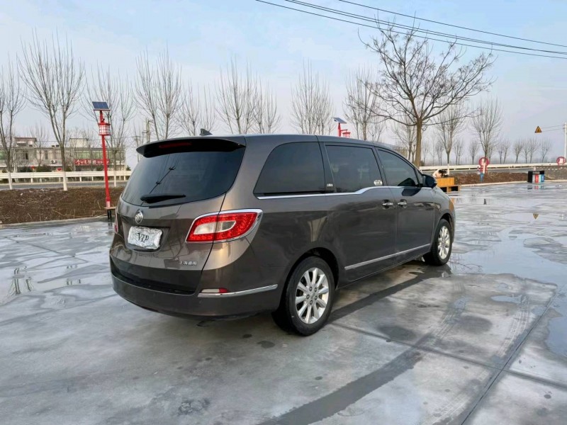 徐州12年别克GL87