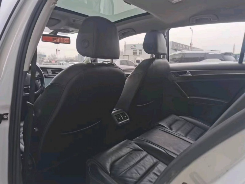 保定14年大众高尔夫5