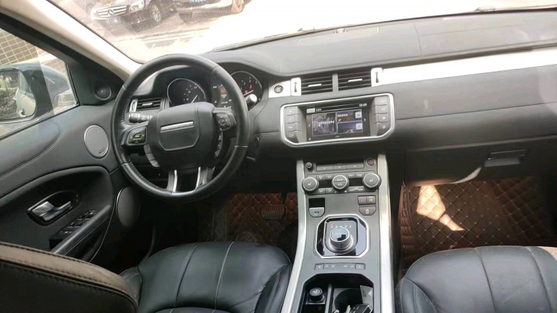 枣庄17年路虎极光6