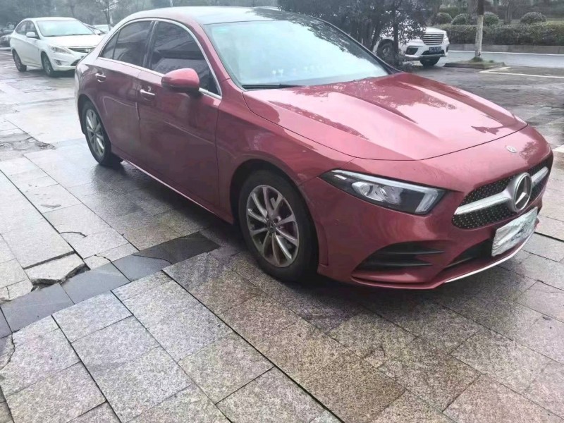 东营20年奔驰A8