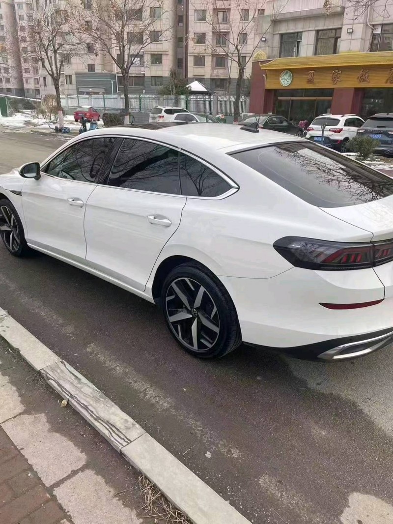 东营22年大众凌渡8