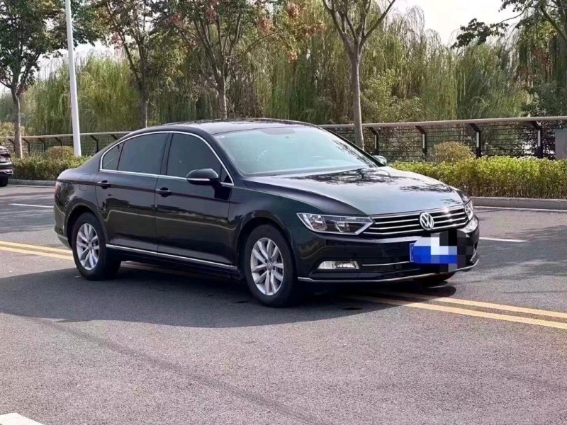 枣庄19年大众迈腾2