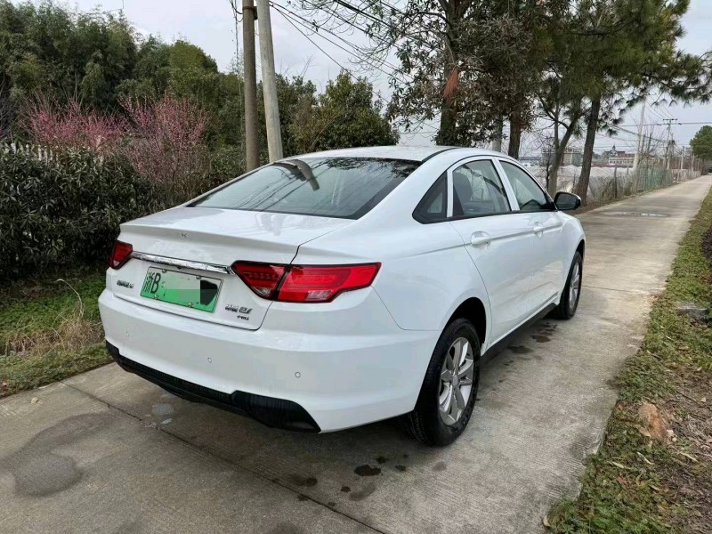 湖州24年吉利帝豪EV4