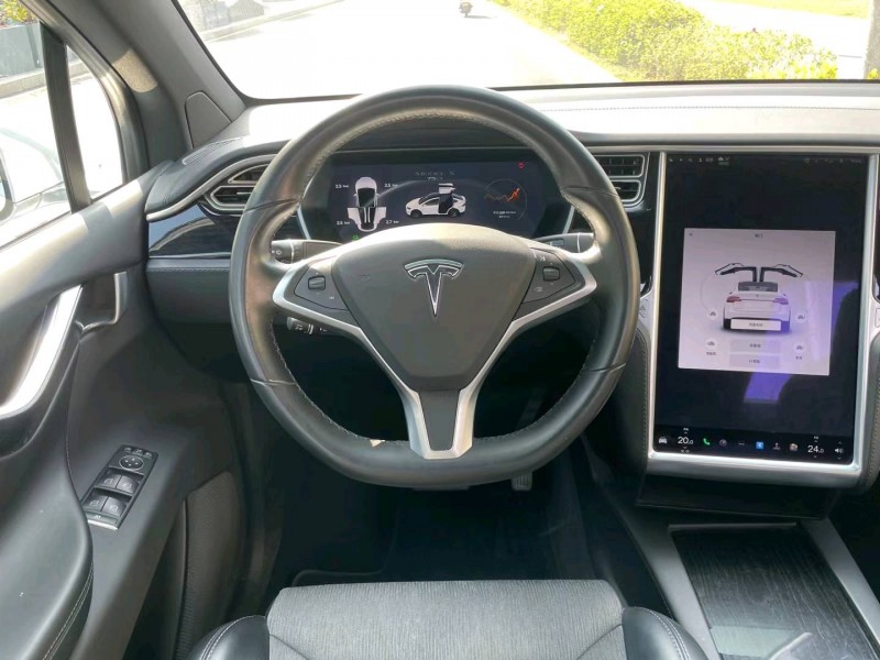 珠海18年特斯拉MODEL X3