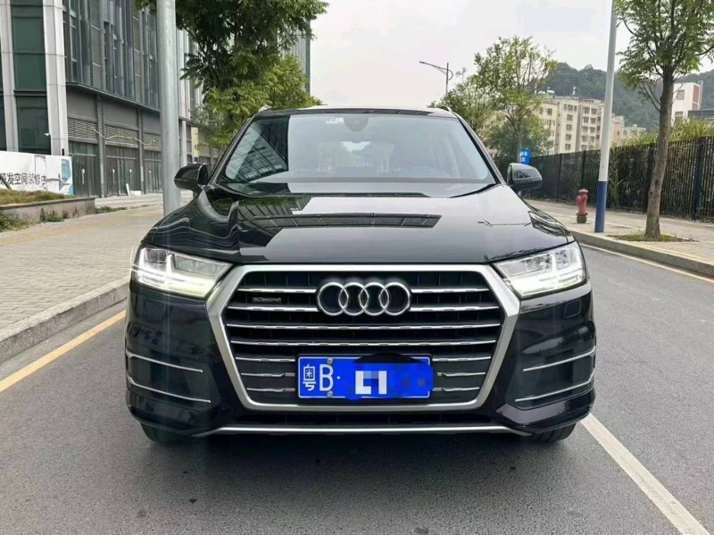 珠海18年奥迪Q71