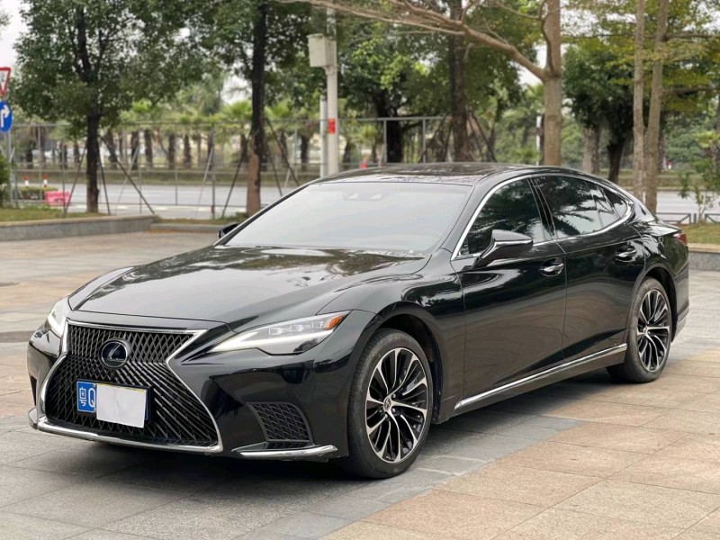 珠海21年雷克萨斯LS3