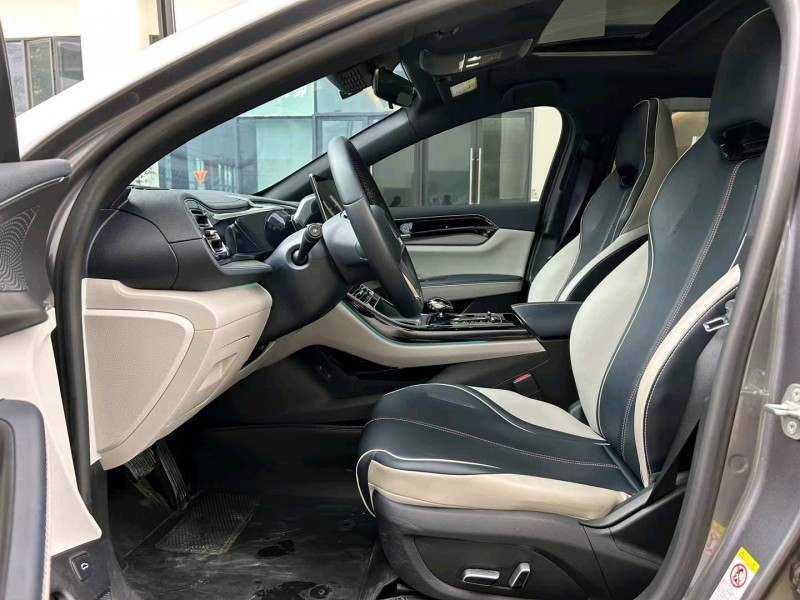 珠海23年比亚迪秦8