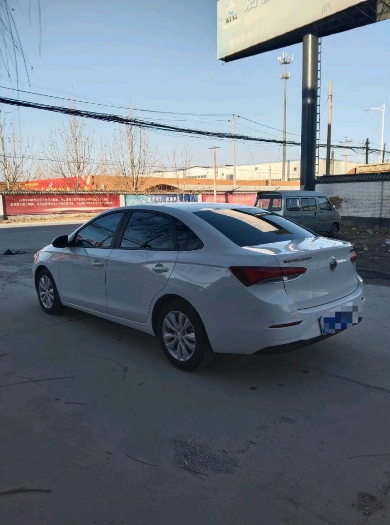 保定21年别克英朗3