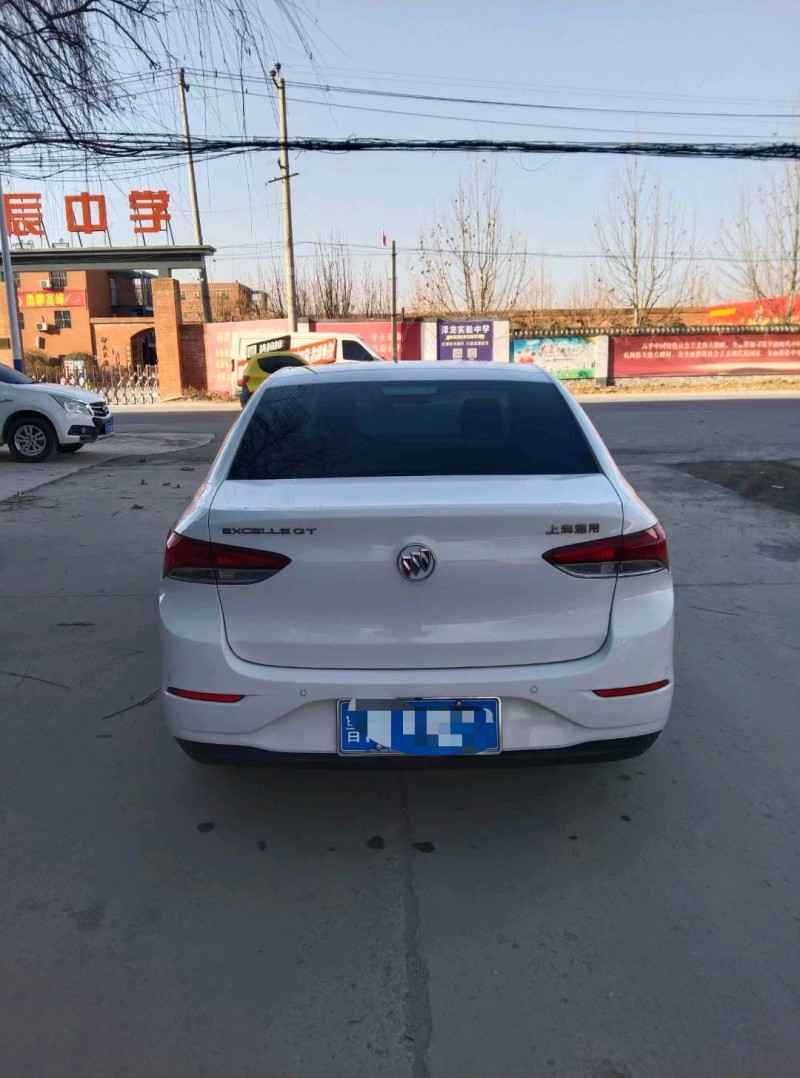 保定21年别克英朗9