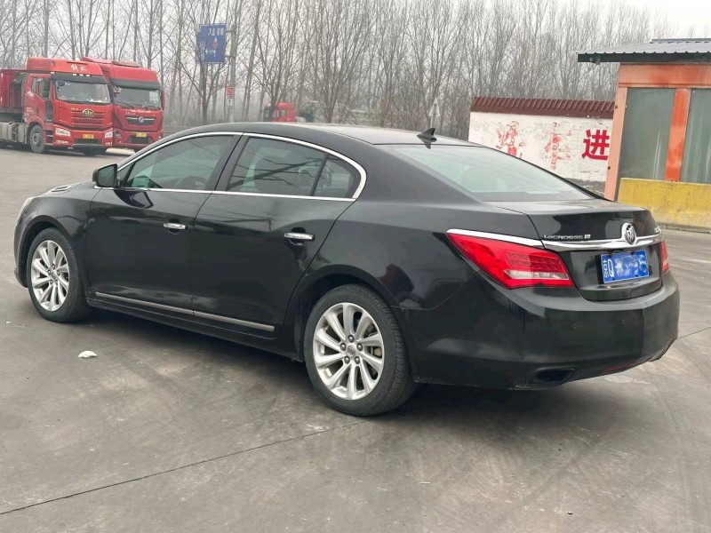 沧州15年别克君越7