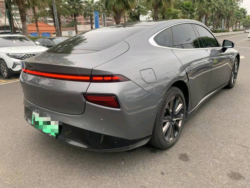 中山22年小鵬汽車p75