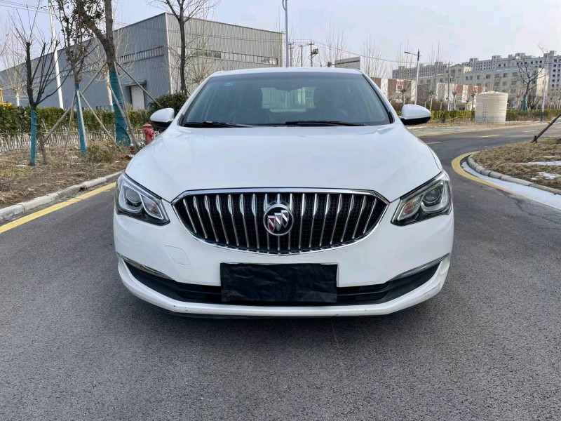 徐州17年别克英朗1