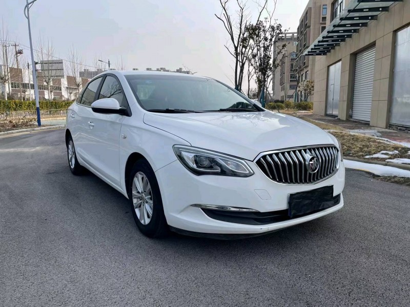 徐州17年别克英朗3