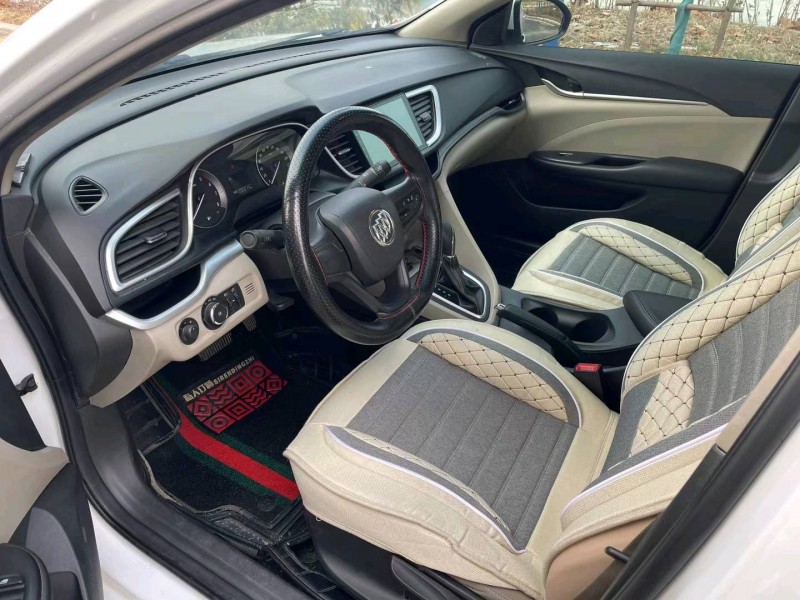 徐州17年别克英朗6